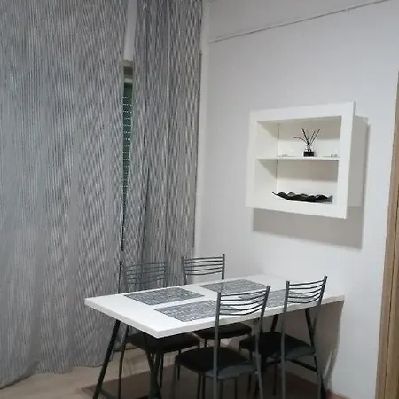 Apartament Giordiehouse 1 *